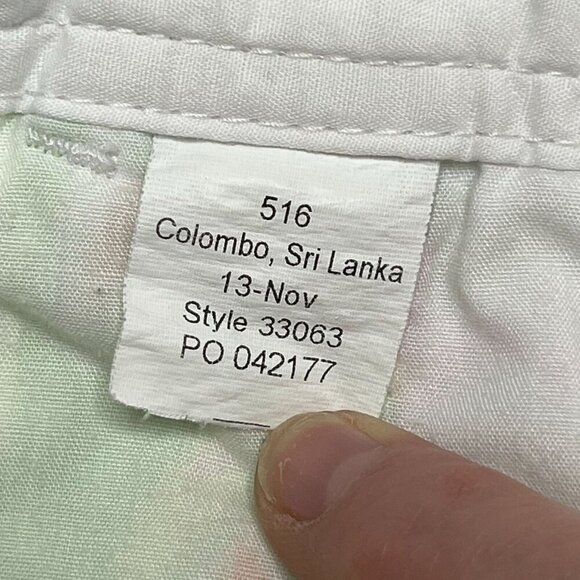 Lilly Pulitzer Buttercup Scallop Shorts Elephant Ear Size 4 - Picture 8 of 8